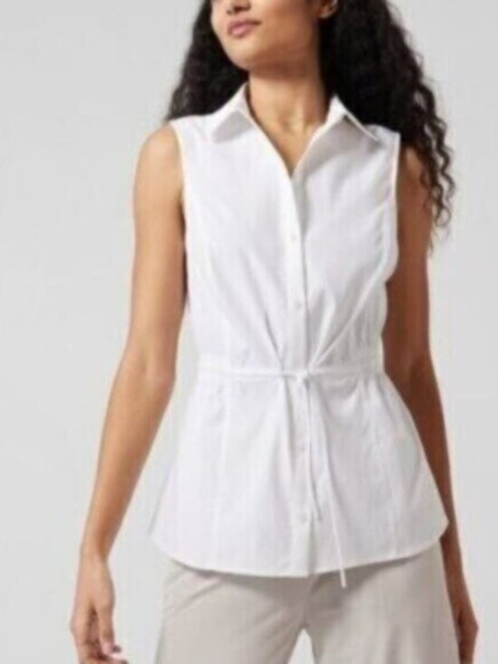 Athleta Levitate Poplin Top
